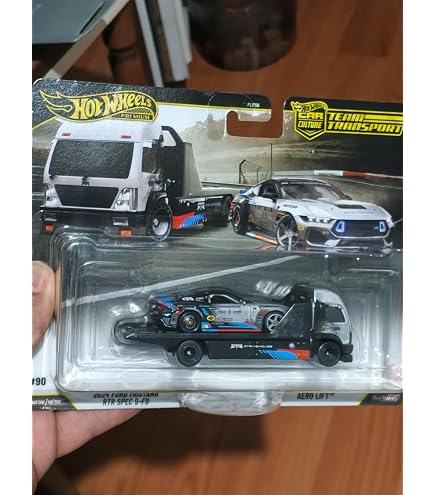 Amazon.com: Hot Wheels Team Transport Team Transport 15 (New Tool